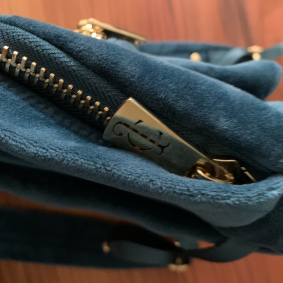 NWT Juicy Couture Black Label Teal Velour Mini Backpack! - Picture 2 of 10